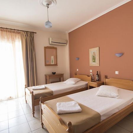 Atira Apart Hotel Olympiakí Aktí Екстериор снимка