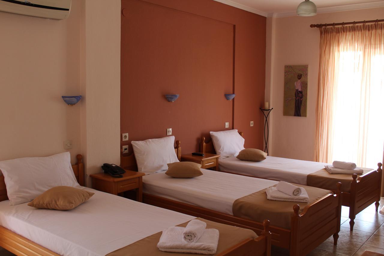 Atira Apart Hotel Olympiakí Aktí Екстериор снимка
